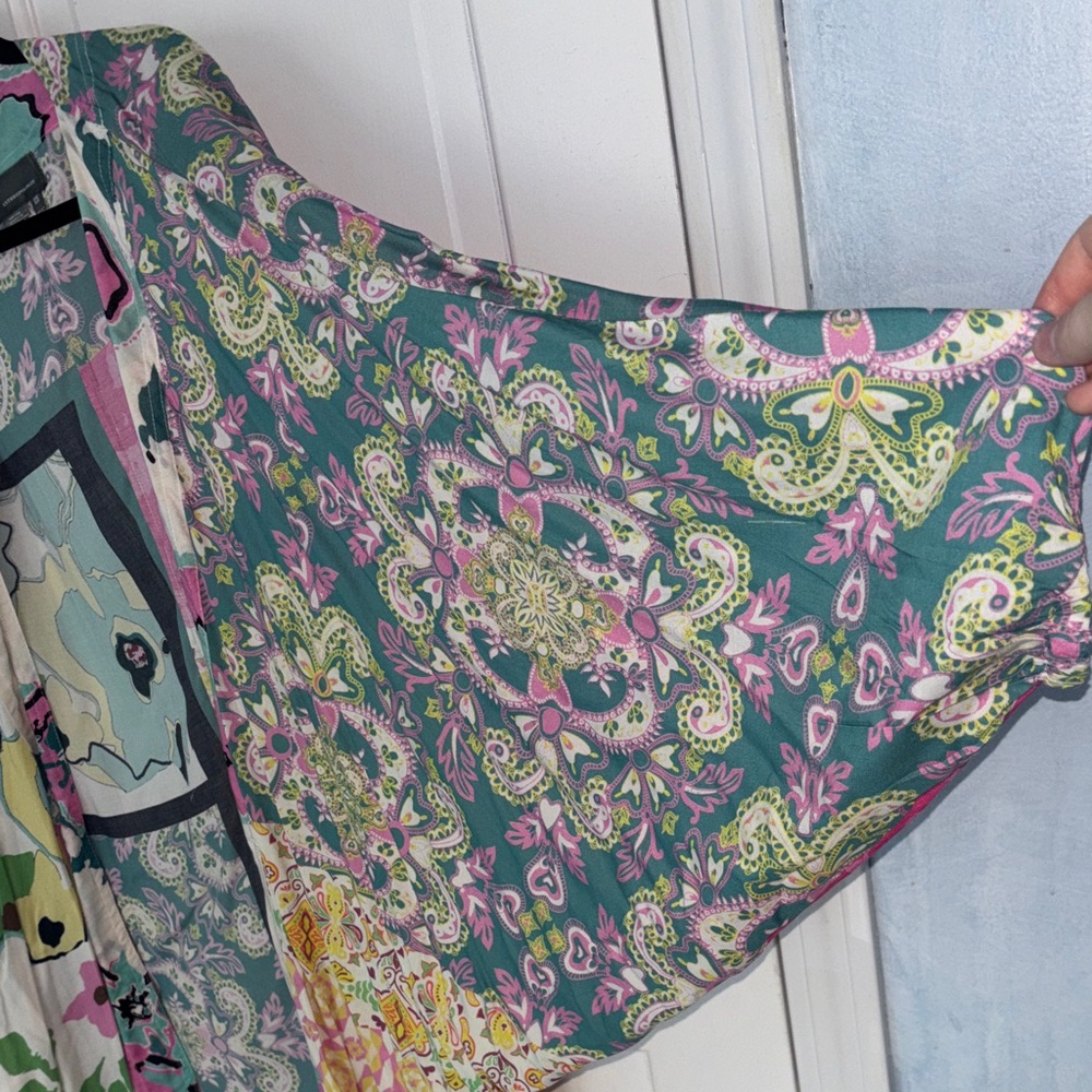 Anthropologie Mint and Pink Paisley Kimono - Picture 3 of 5